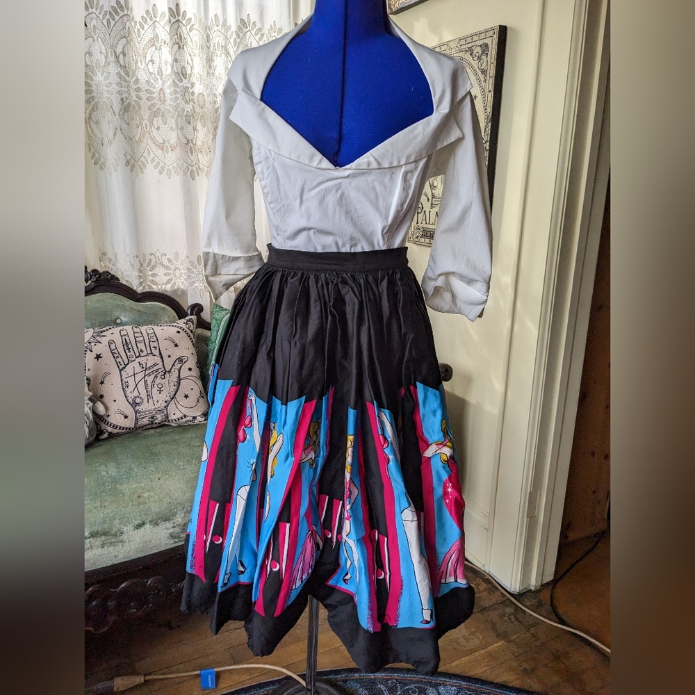 Pinup couture PUG circle skirt S